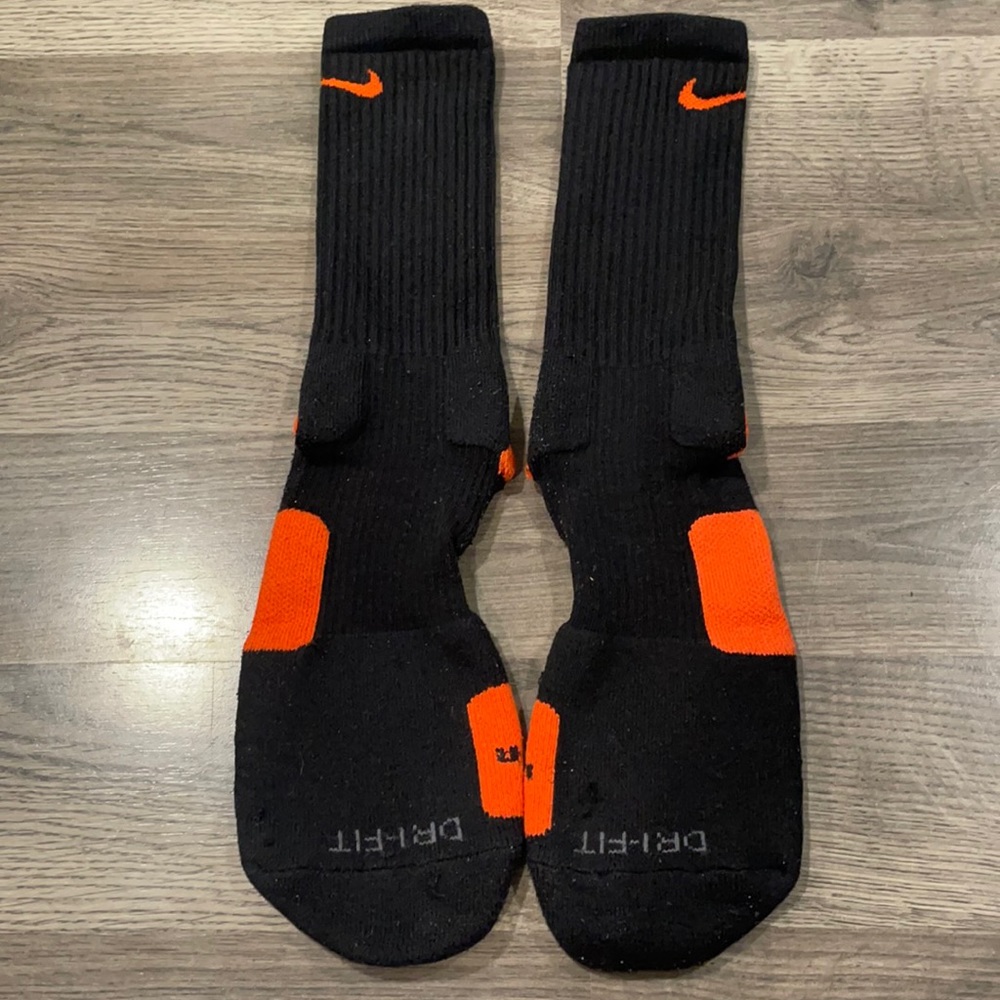 XL Nike elite socks